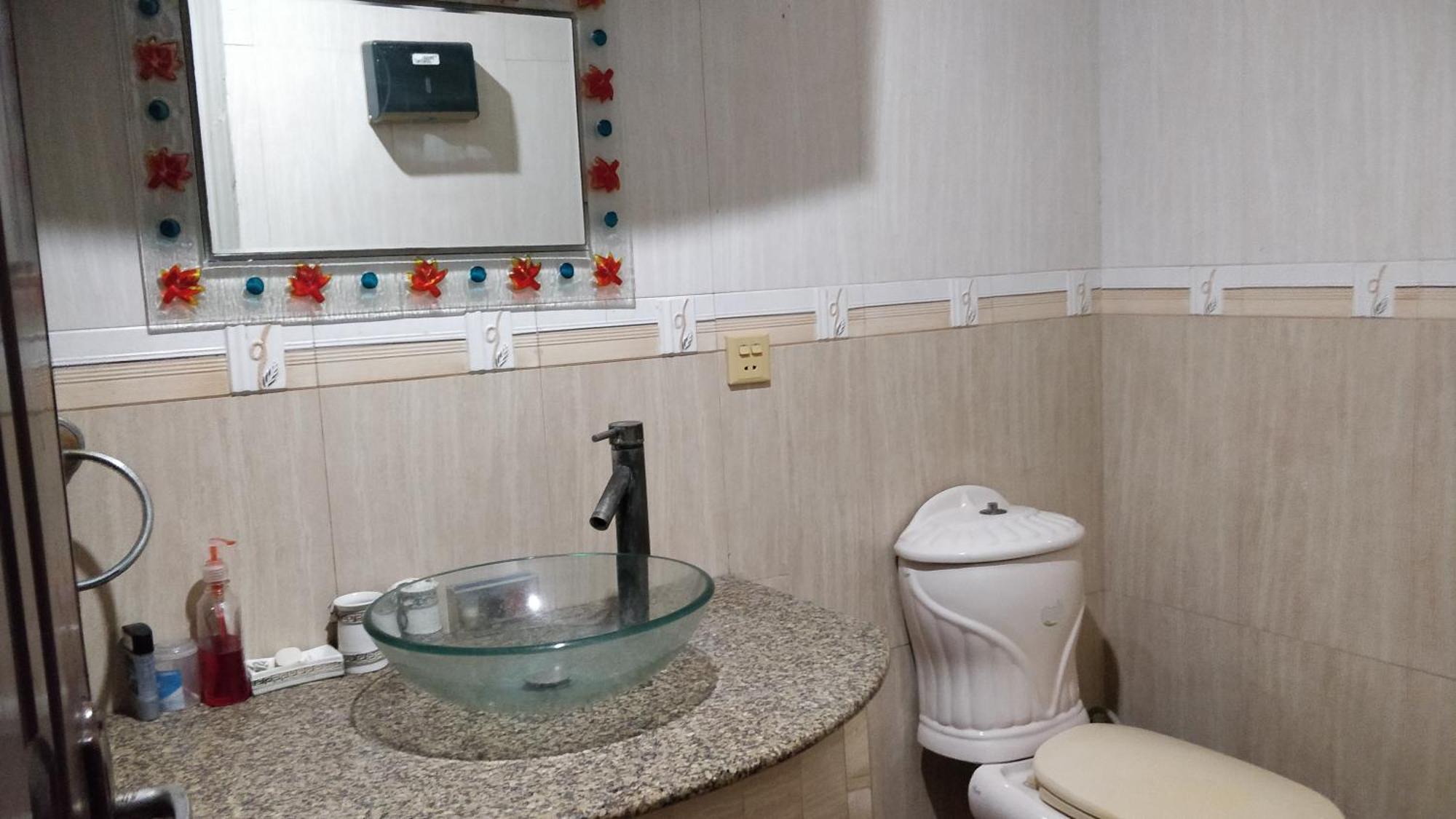 Quick Continental Hotel - Jail Road Lahore Chambre photo