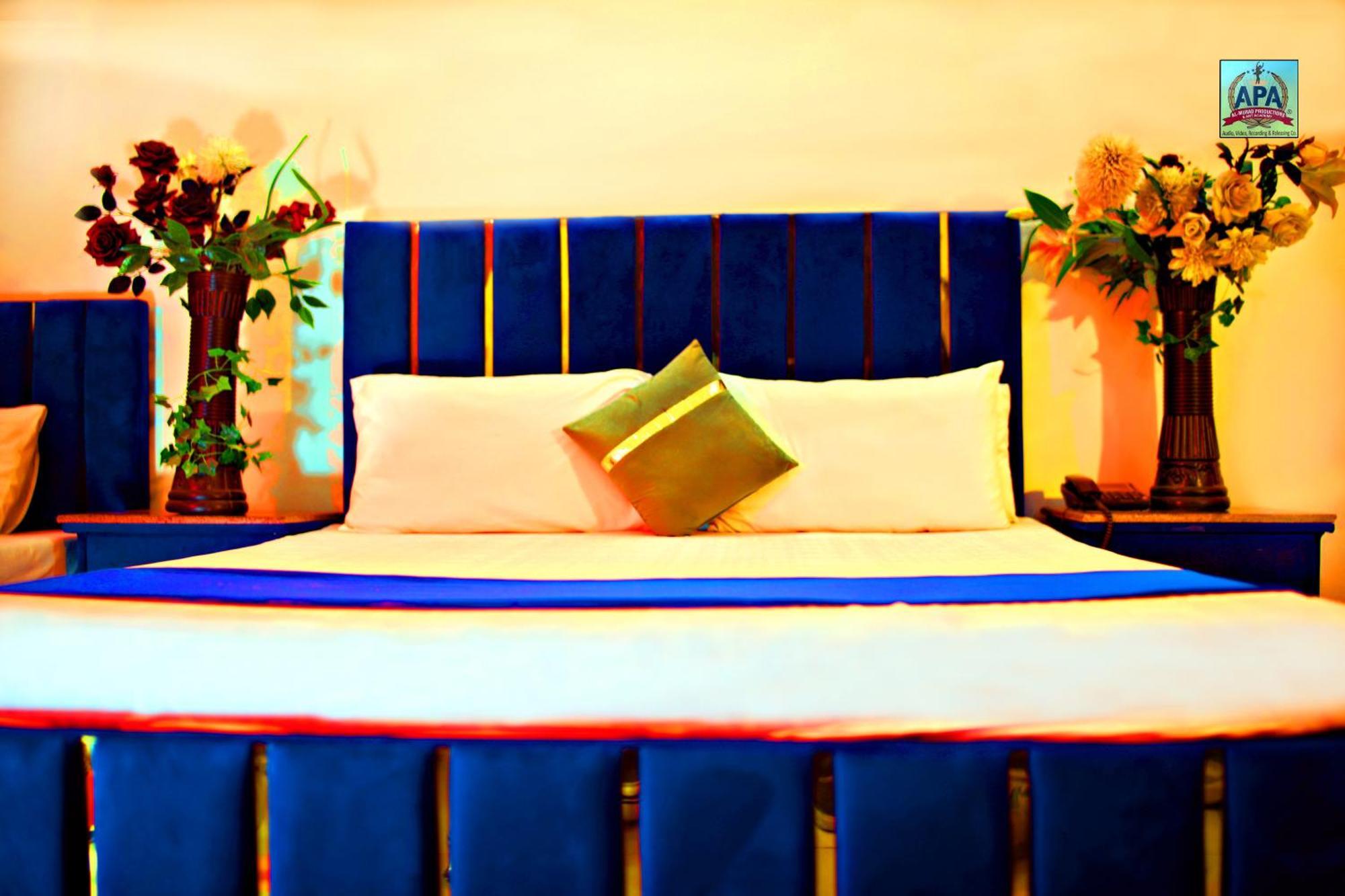 Quick Continental Hotel - Jail Road Lahore Extérieur photo